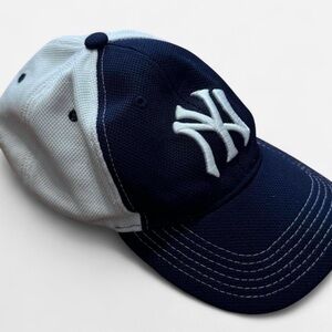 Navy New York Yankees Cap